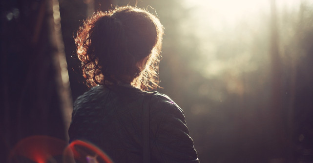 Povestire zen: Imaginează-ți problemele și durerea ca pe un pumn de sare. Tu unde le verși?