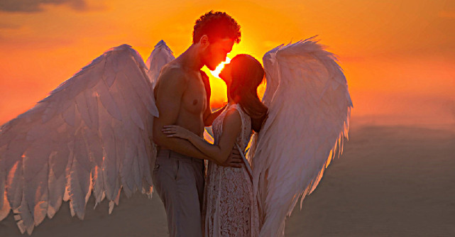 Horoscopul dragostei divine: Mantra zodiei tale pentru a atrage iubirea adevărată în luna aprilie