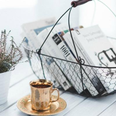 12 obiecte utile și decorațiuni drăgălașe pentru colțul tău de lectură
