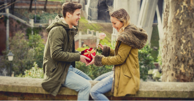 4 sugestii de cadouri sub 100 lei potrivite oricui