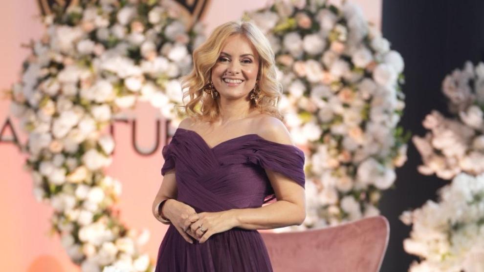 Simona Gherghe a anunțat a treia logodnă din sezonul 13! O nouă poveste de iubire scrie un capitol emoționant în Casa Mireasa! 