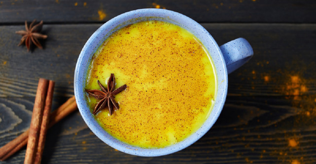 Cum putem introduce turmericul in alimentatia noastra in 3 retete simple