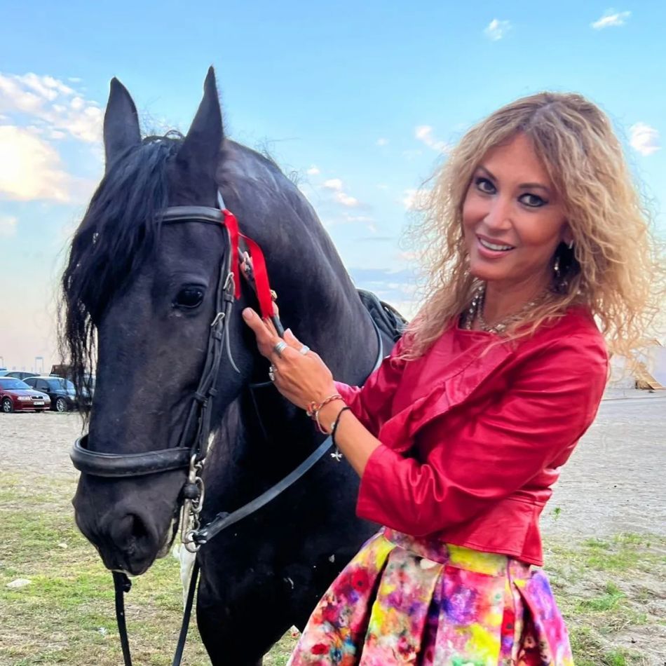 Anca Țurcașiu radiază de fericire alături de noul iubit: Am lângă mine un om minunat...
