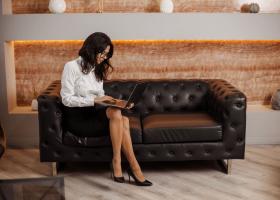 Cum să alegi pantofii potriviți pentru ținuta office?