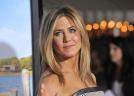 Jennifer Aniston, imagini rare din escapada romantică alături de Jim Curtis. Actrița a atras toate privirile în costum de baie