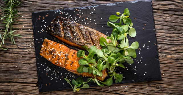 Cei mai sanatosi oameni din lume: regulile dupa care se hranesc norvegienii