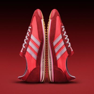 adidas oferă flori fanilor Originals cu cea mai nouă campanie a brandului pentru silueta SL 72
