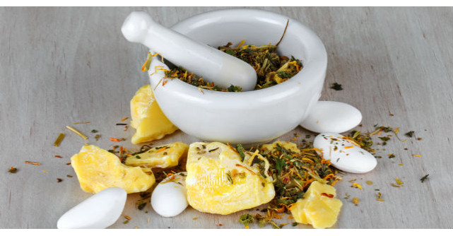 Crema de ROSTOPASCA, remediu miraculos pentru bolile pielii