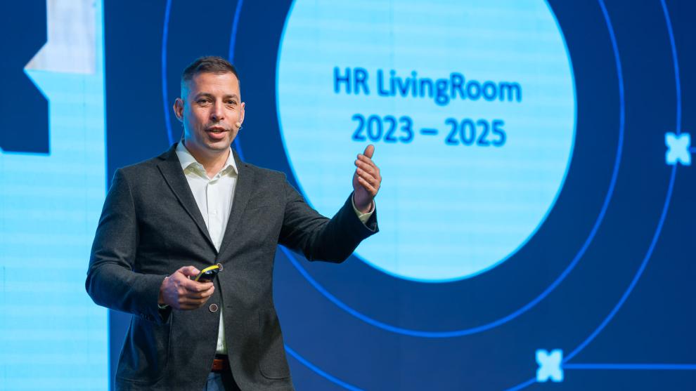 75% Dintre angajații români consideră că munca are un rol important, dar că nu reprezintă singurul scop din viață