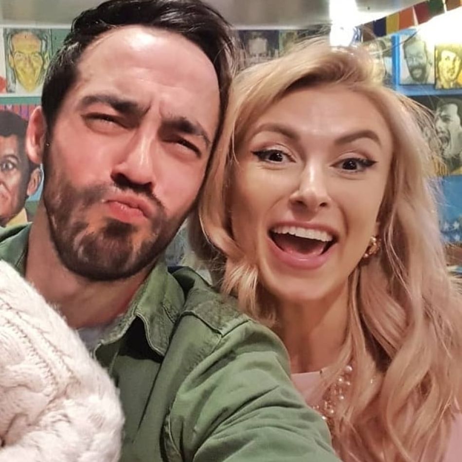 Victor Cornea, despre diferența de vârstă dintre el și Andreea Bălan: O iubesc mult, sunt mai liniștit pe teren...