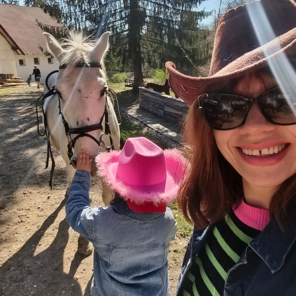 Grasu XXL și Laura Andreșan, din nou împreună pentru un moment special. Fiica lor, Maria, a împlinit 7 ani