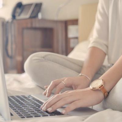  Hai sa dam mana cu mana la... reduceri!