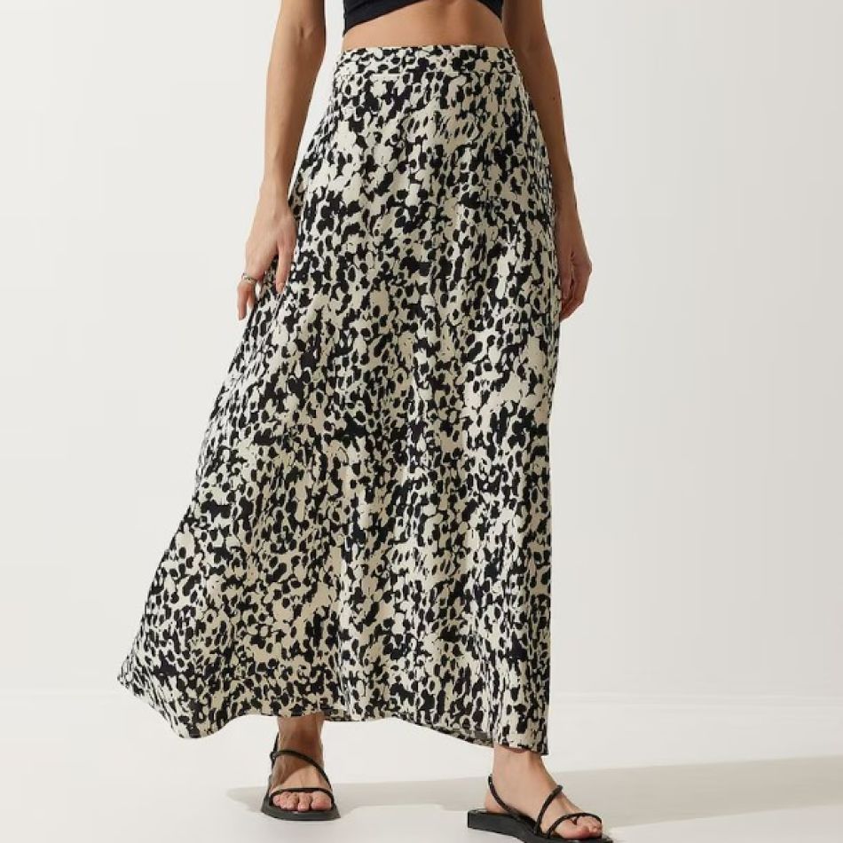 20 de fuste de vară. Descoperă modelele care nu trebuie să-ți lipsească din dulap!   