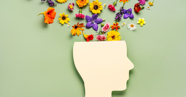 Sfaturile terapeuților: de ce să nu neglijezi sănătatea ta mintală