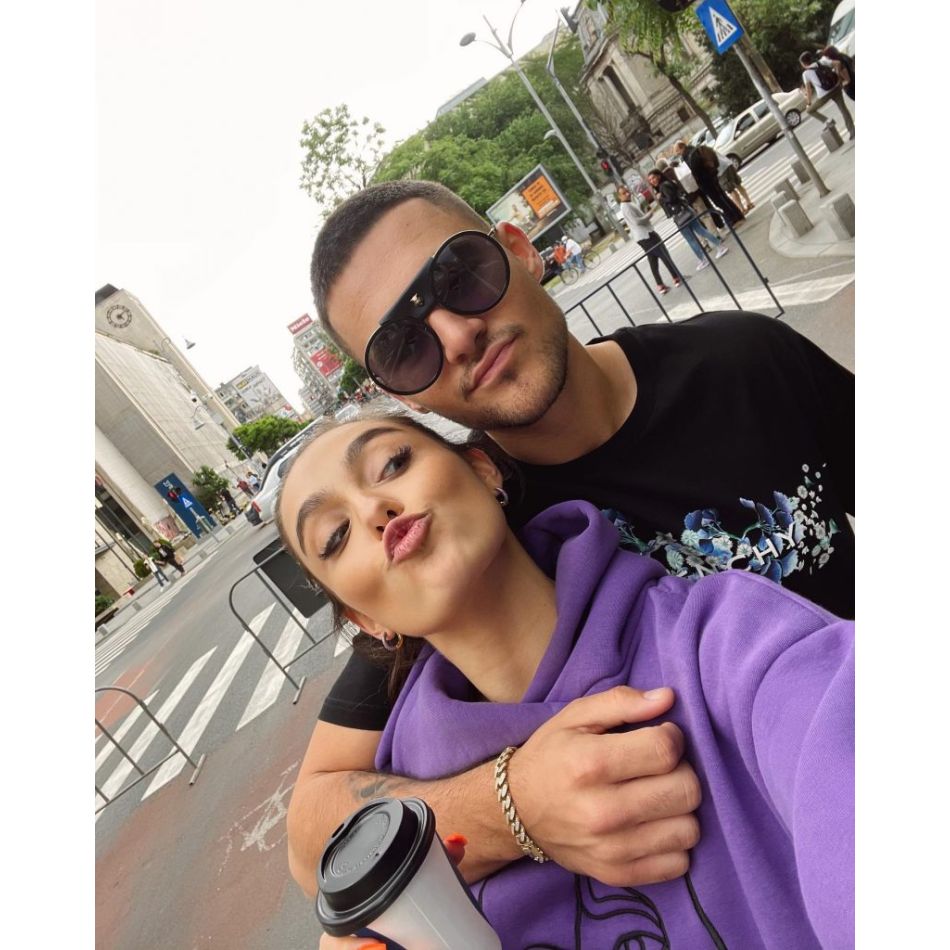 Alexia Eram, agățată de un bărbat de 50 de ani, în Dubai. Cum a răspuns iubita lui Mario Fresh avansurilor?