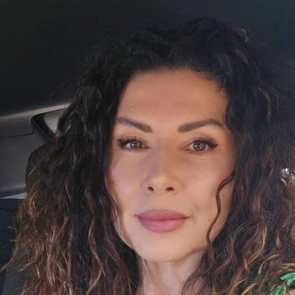 Carmen Brumă, performanță remarcabilă la 49 de ani! A absolvit masterul cu bursă de merit după 26 de examene: După 40 de ani...