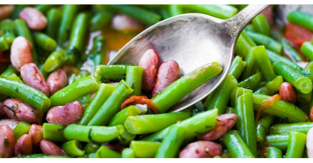 Cum sa te hranesti corect in timpul Postului. Reguli de aur de la specialisti