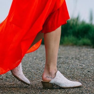 6 cele mai hot trenduri de pantofi de neratat vara aceasta!