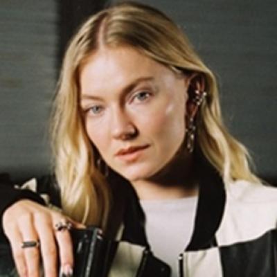 Astrid S a lansat Oh Emma