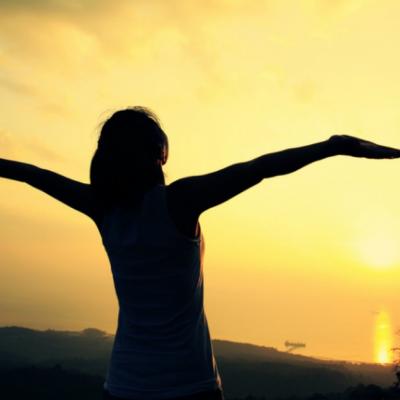 Povara acceptarii de sine: Ce inseamna, de fapt, sa te iubesti asa cum esti?