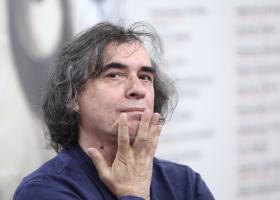Mircea Cărtărescu i-a distribuit maneaua Pro Europa a lui Dani Mocanu: Mințile strălucite gândesc la fel...