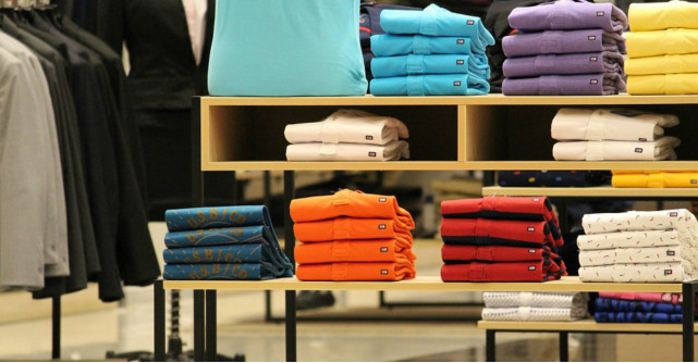 Cum a apărut tricoul polo: istoria unui tipar-simbol