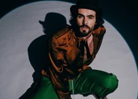 Mihail, izolat într-o cabană invadată de șoareci! Cum l-a schimbat această experiență și ce piesă a compus?