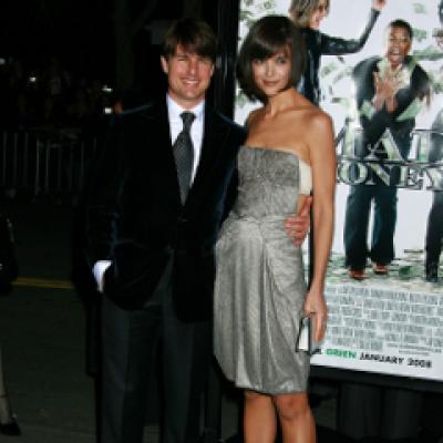 Katie Holmes a angajat-o pe fiica lui Tom Cruise
