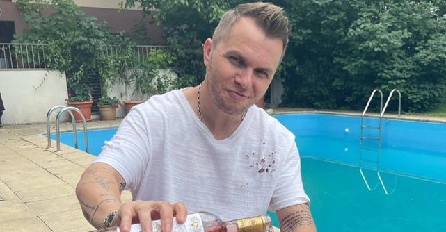 Reproșurile pe care soția lui Codin Maticiuc i le face actorului: Nu prea mă mai consideră tată...