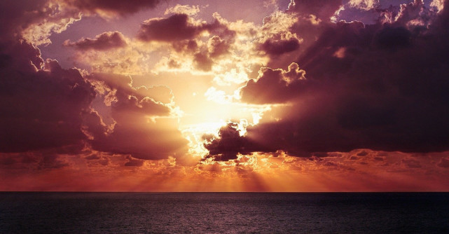 25 de lucruri minunate care se întâmplă fix în acest moment