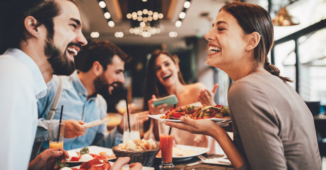 4 sfaturi pentru a întreține o prietenie de lungă durată