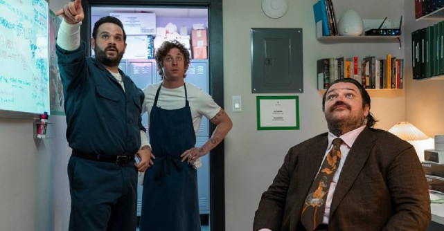 Sezonul 3 din premiatul serial 'Ursul' este disponibil pe Disney+