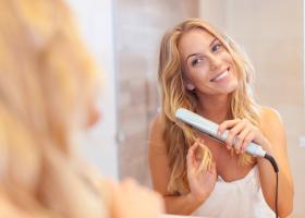 Sfaturi pentru îngrijirea părului blond: cum să-l menții sănătos și strălucitor