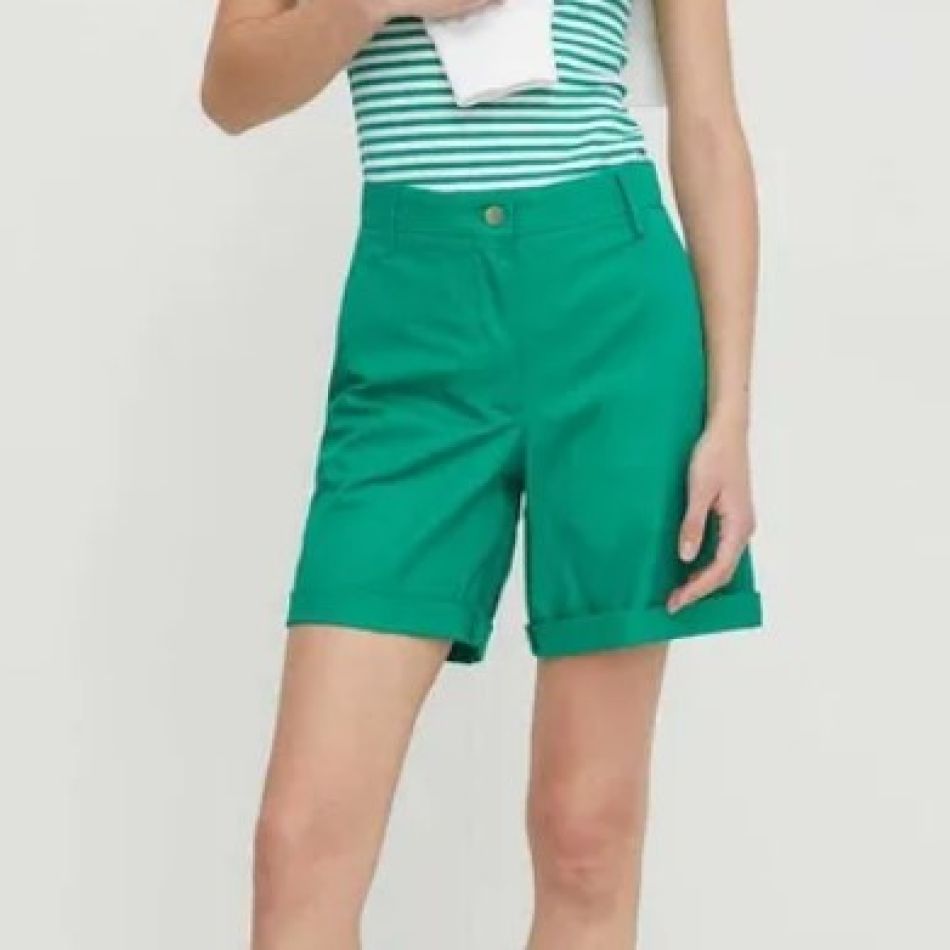Pantaloni scurți de damă: 20 de modele pentru zilele extrem de călduroase