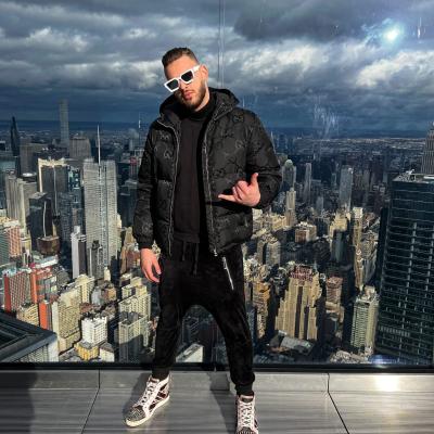 Câți bani cheltuie Caius Covrig pe haine și accesorii?