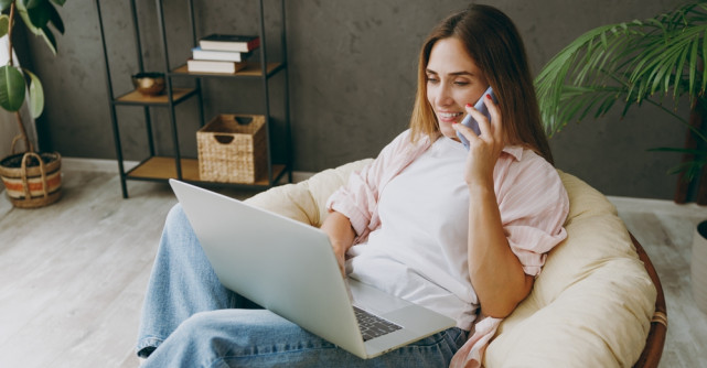 Strategii de succes, în mediul online, când ești deținătoarea unui PFA