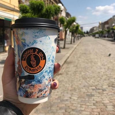 Prima locație Coffee 2 Go România 3 în 1: cafenea, ciocolaterie și wine bar