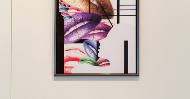 Inspiration Challenge, prima expozitie AVON