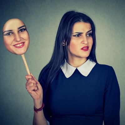 Marul discordiei: Cum sa te vindeci de gelozie