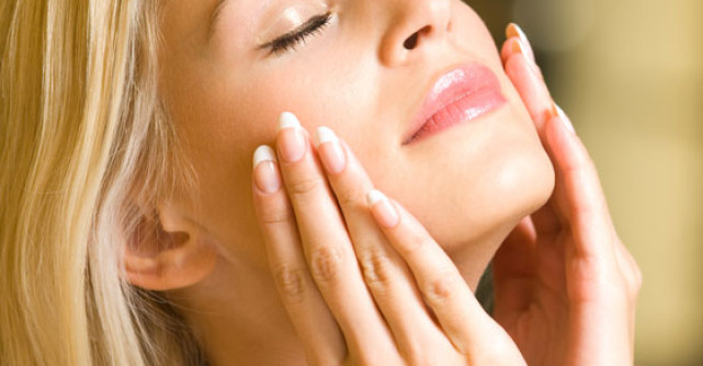 Masca HOMEMADE completa care iti apara tenul de FRIG