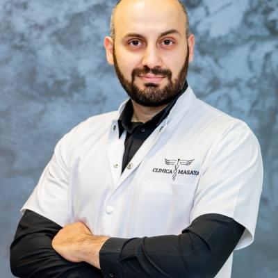 Artroscopie sau infiltrații intra-articulare? Care este varianta de tratament cu cele mai bune rezultate explică dr. Tarek Nazer