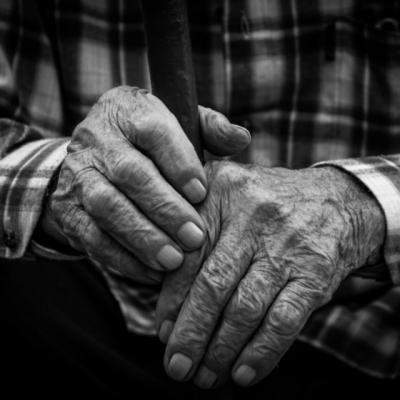 Ultima suflare. Povestea batranelului ramas singur pe lume