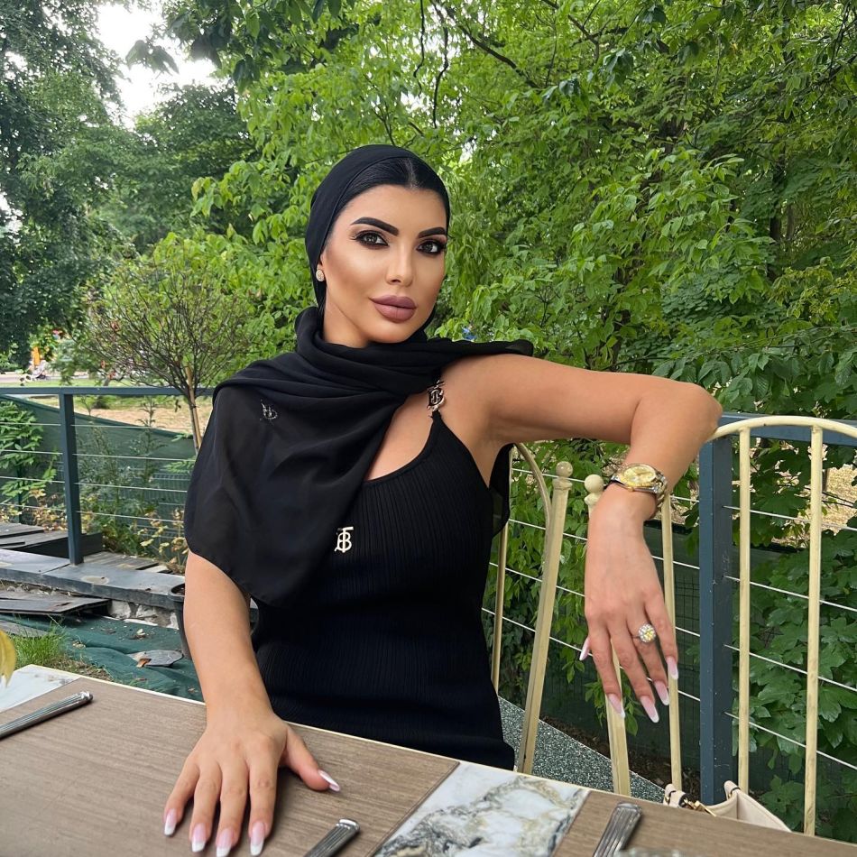 Motivul pentru care Andreea Tonciu a ales să o retragă de la școala de stat pe fiica sa: Nu vreau să se ia nimeni de ea