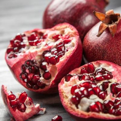 Este sezonul rodiilor. Iata ce beneficii au pentru sanatate