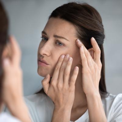 Rutina de seară pentru pielea deshidratată și stresată