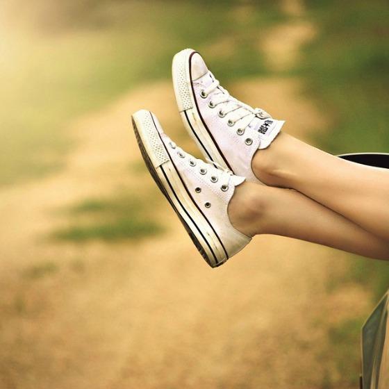 Pantofii sport! Cum transformam o tinuta cu ajutorul lor!