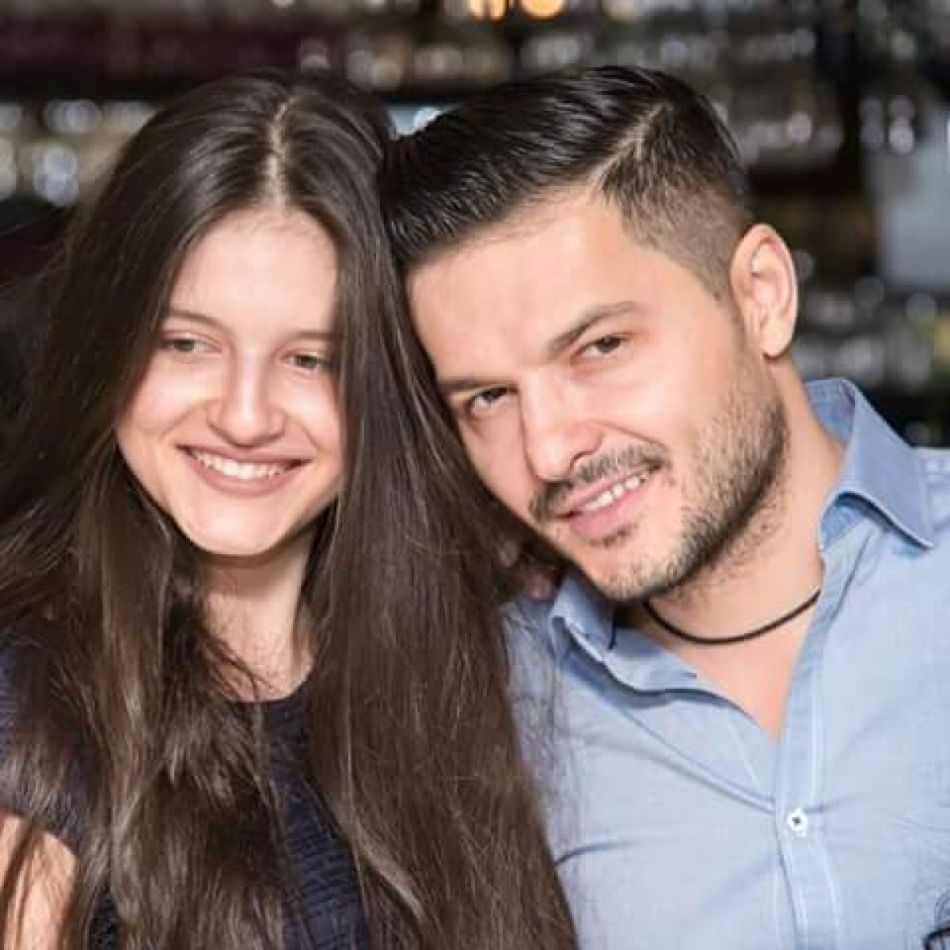 Ce sfaturi îi oferă Liviu Vârciu fiicei sale, Carmina, în legătură cu iubitul ei? Tânăra trăiește o poveste de iubire de 3 ani