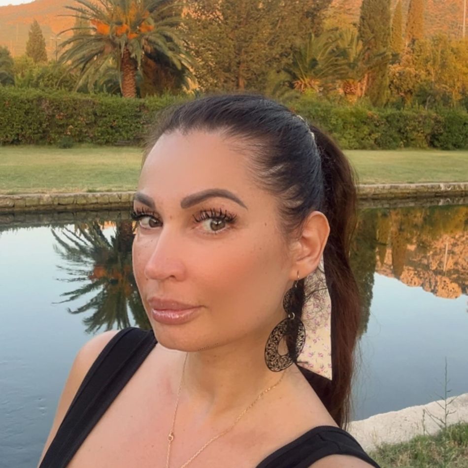 Nicoleta Luciu stârnește controverse în mediul online: Nici nu mi-am dat seama cine este...