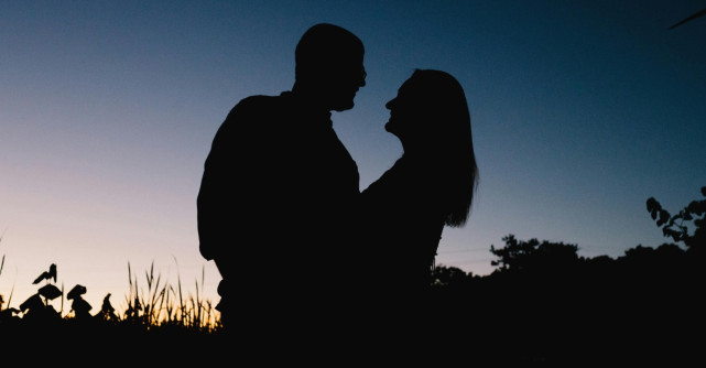 Compatibilitate Vărsător–Gemeni: Cum devin adevărate suflete pereche