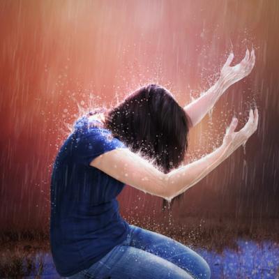 Femeile puternice sunt create în timpul furtunilor prin care trec